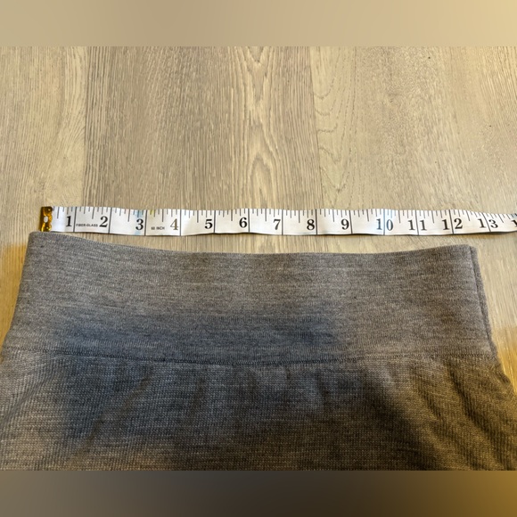 Dr. Haider Petkov Made in Vienna Fine Merino Wool Grey Pencil Midi Skirt - Picture 5 of 9